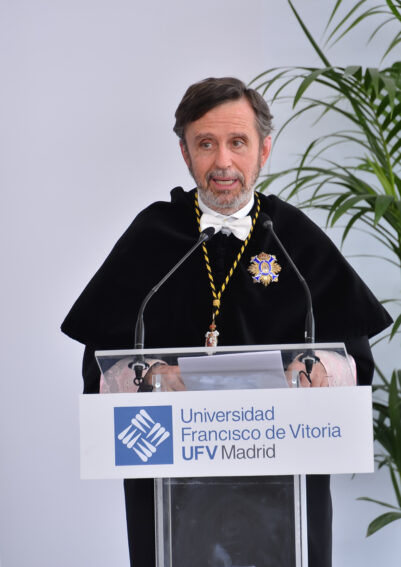 220527UFV2 1020 401x567 1 CURSO 2021   2022 Estudiar en Universidad Privada Madrid