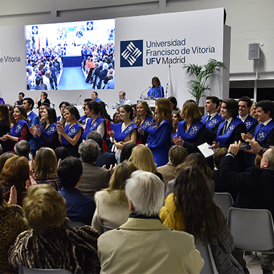 graduacion experimentales 05 401x400 1 CURSO 2019   2020 Estudiar en Universidad Privada Madrid